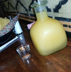 Meet your Posher, Jamila